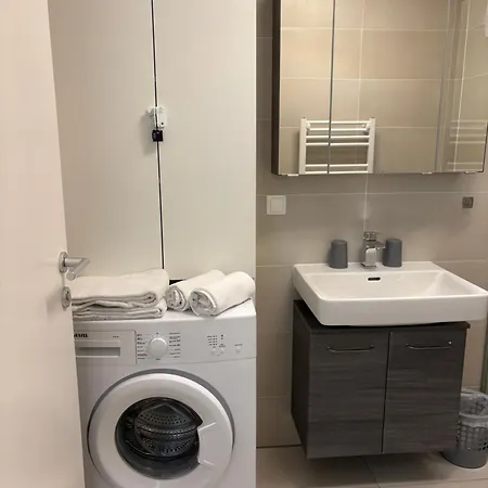 Apartman 2 Schlafzimmer Im Neubau In Gruenruhelage Und Doch Zentral Grossing
