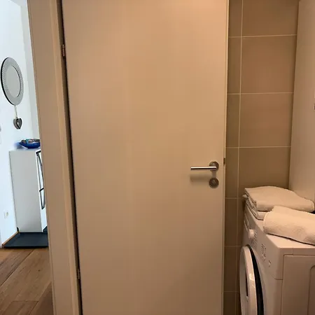 2 Schlafzimmer Im Neubau In Gruenruhelage Und Doch Zentral