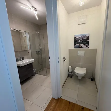 Apartment 2 Schlafzimmer Im Neubau In Gruenruhelage Und Doch Zentral