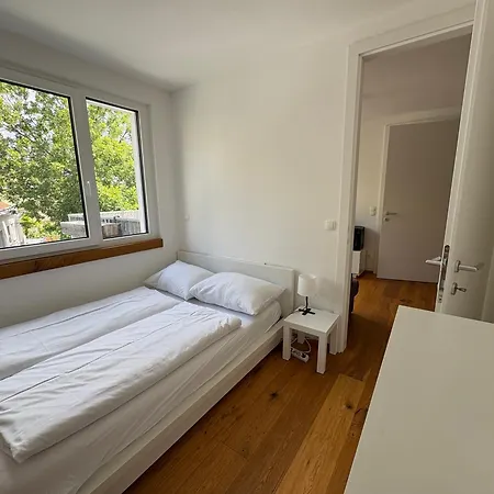 2 Schlafzimmer Im Neubau In Gruenruhelage Und Doch Zentral Apartment